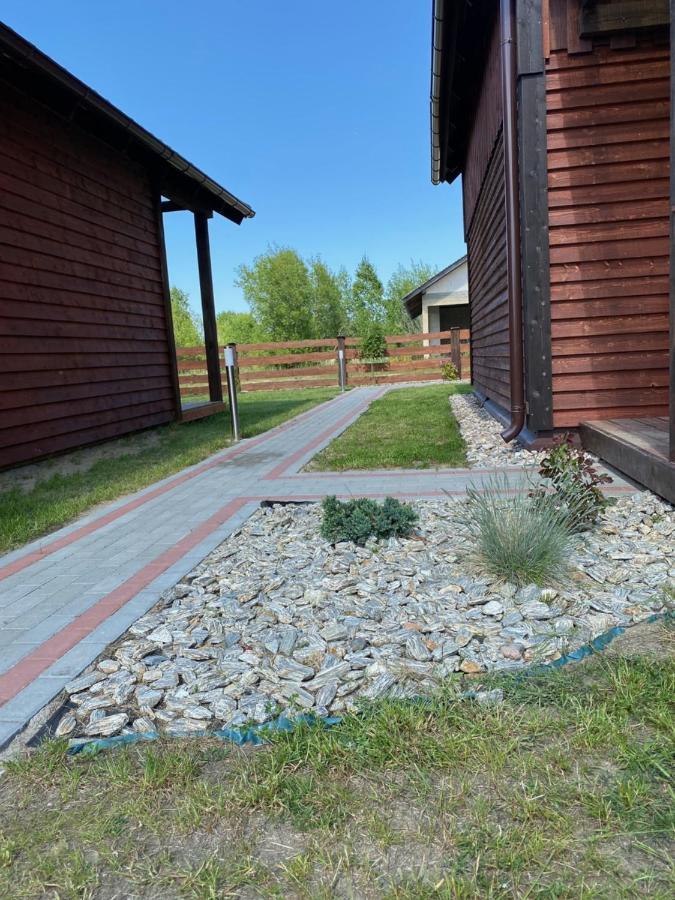 Bobrowe Zacisze - Domki Letniskowe Zarnowska Exteriör bild