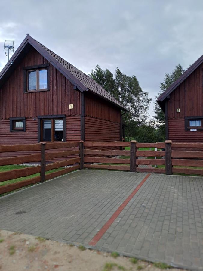 Bobrowe Zacisze - Domki Letniskowe Zarnowska Exteriör bild